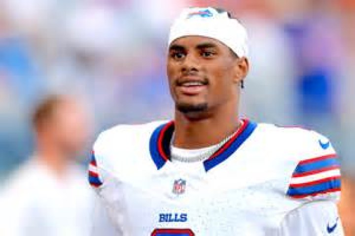 Keon Coleman Dominates One-On-One Matchup v Caelen Carson